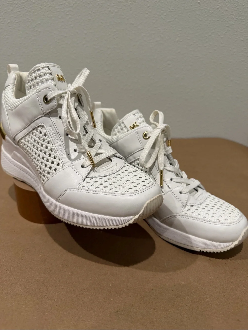 Michael Kors White Woven Leather Wedge Sneakers Gold Hardware Women’s Size- 8